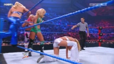 WWE_Bragging_Rights_2009_Kelly_Kelly_Gail_Kim_Melina_vs_Michelle_McCool_Beth_Natalya_XviD_avi_000441280.jpg