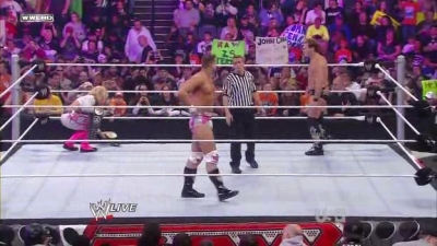 WWE_Monday_Night_Raw_2010_05_10_HDTV_XviD-WB_avi_001144744.jpg