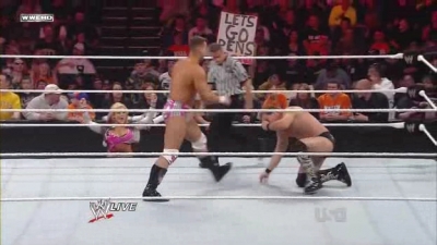 WWE_Monday_Night_Raw_2010_05_10_HDTV_XviD-WB_avi_001166866.jpg