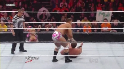 WWE_Monday_Night_Raw_2010_05_10_HDTV_XviD-WB_avi_001180680.jpg