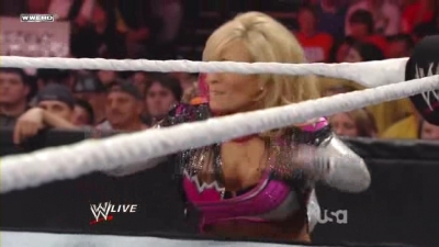WWE_Monday_Night_Raw_2010_05_10_HDTV_XviD-WB_avi_001245078.jpg