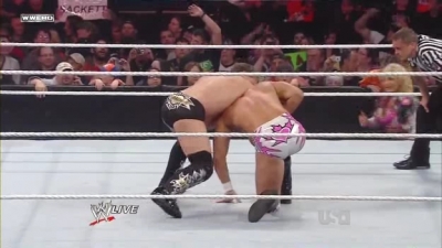 WWE_Monday_Night_Raw_2010_05_10_HDTV_XviD-WB_avi_001246646.jpg