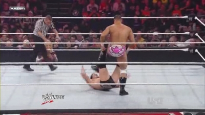 WWE_Monday_Night_Raw_2010_05_10_HDTV_XviD-WB_avi_001300500.jpg