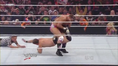 WWE_Monday_Night_Raw_2010_05_10_HDTV_XviD-WB_avi_001305672.jpg