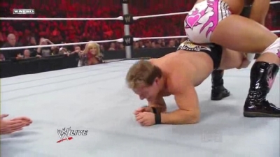 WWE_Monday_Night_Raw_2010_05_10_HDTV_XviD-WB_avi_001307540.jpg