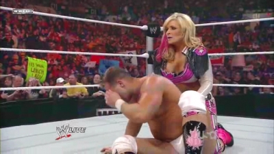 WWE_Monday_Night_Raw_2010_05_10_HDTV_XviD-WB_avi_001360193.jpg
