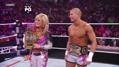 WWE_Monday_Night_Raw_2010_05_10_HDTV_XviD-WB_avi_003155722.jpg