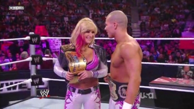 WWE_Monday_Night_Raw_2010_05_10_HDTV_XviD-WB_avi_003158258.jpg