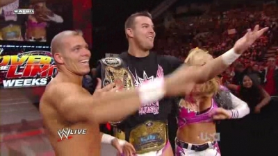 WWE_Monday_Night_Raw_2010_05_10_HDTV_XviD-WB_avi_003276609.jpg