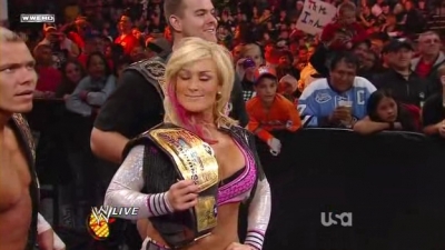 WWE_Monday_Night_Raw_2010_05_10_HDTV_XviD-WB_avi_003337470.jpg