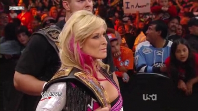 WWE_Monday_Night_Raw_2010_05_10_HDTV_XviD-WB_avi_003350917.jpg