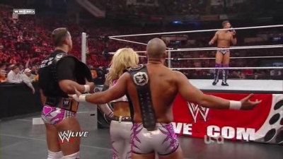WWE_Monday_Night_Raw_2010_05_10_HDTV_XviD-WB_avi_003353353.jpg