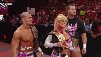 WWE_Monday_Night_Raw_2010_05_10_HDTV_XviD-WB_avi_003412245.jpg
