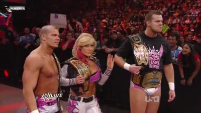 WWE_Monday_Night_Raw_2010_05_10_HDTV_XviD-WB_avi_003415415.jpg