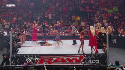 WWE_Monday_Night_RAW_2009_12_14_The_Slammy_Awards_CD2_HDTV_XviD-KYR_WRESTLiNGBAY_COM_avi_002206370.jpg