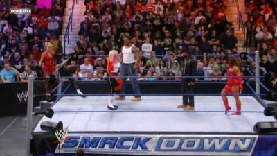 WWE_Friday_Night_Smackdown_2009_10_30_WS_PDTV_XviD-KYR_WRESTLiNGBAY_COM(2)_avi_003894227.jpg