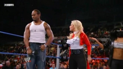 WWE_Friday_Night_Smackdown_2009_10_30_WS_PDTV_XviD-KYR_WRESTLiNGBAY_COM(2)_avi_003983450.jpg