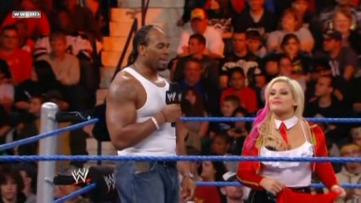 WWE_Friday_Night_Smackdown_2009_10_30_WS_PDTV_XviD-KYR_WRESTLiNGBAY_COM(2)_avi_004139939.jpg