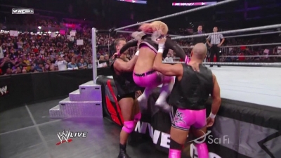 ECW_on_SCiFi_05_26_09_Natalya_Ring_Segment_720p_AC3_5_1_XviD_avi_000032065.jpg