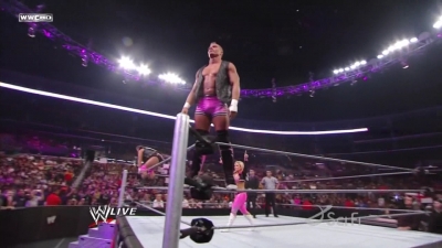 ECW_on_SCiFi_05_26_09_Natalya_Ring_Segment_720p_AC3_5_1_XviD_avi_000039439.jpg