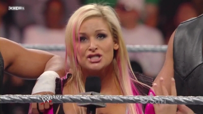 ECW_on_SCiFi_05_26_09_Natalya_Ring_Segment_720p_AC3_5_1_XviD_avi_000115548.jpg