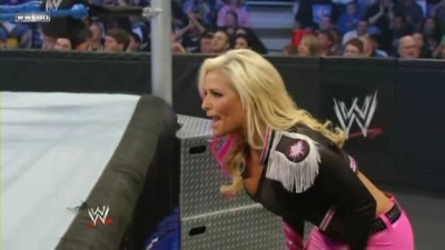 WWE_Friday_Night_Smackdown_2009_10_16_WS_PDTV_XviD-KYR_avi_001605839.jpg