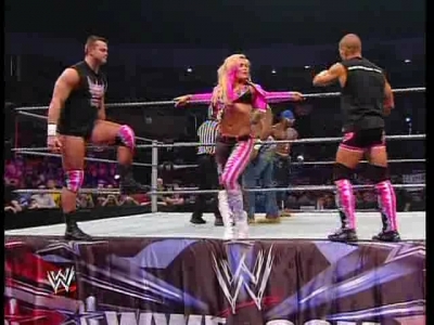 Superstars_10_09_09_Cryme_Tyme_vs_The_Hart_Dynasty_avi_000107140.jpg