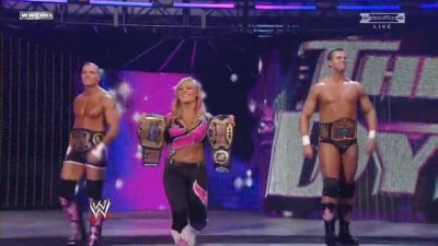WWE_Over_The_Limit_2010_PPV_HDTV_XviD_Freak_pt1_WRESTLINGBAY_COM_avi_004076120.jpg
