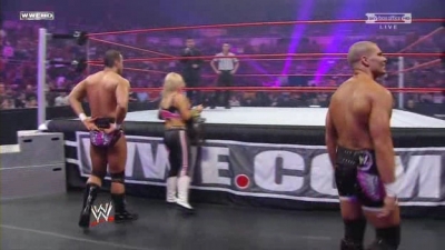 WWE_Over_The_Limit_2010_PPV_HDTV_XviD_Freak_pt1_WRESTLINGBAY_COM_avi_004087280.jpg