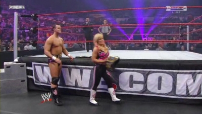 WWE_Over_The_Limit_2010_PPV_HDTV_XviD_Freak_pt1_WRESTLINGBAY_COM_avi_004088880.jpg
