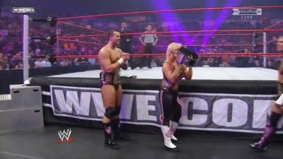 WWE_Over_The_Limit_2010_PPV_HDTV_XviD_Freak_pt1_WRESTLINGBAY_COM_avi_004090480.jpg