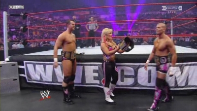 WWE_Over_The_Limit_2010_PPV_HDTV_XviD_Freak_pt1_WRESTLINGBAY_COM_avi_004091280.jpg