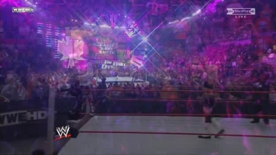 WWE_Over_The_Limit_2010_PPV_HDTV_XviD_Freak_pt1_WRESTLINGBAY_COM_avi_004117640.jpg
