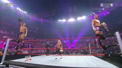 WWE_Over_The_Limit_2010_PPV_HDTV_XviD_Freak_pt1_WRESTLINGBAY_COM_avi_004121360.jpg