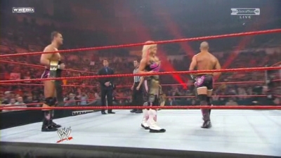 WWE_Over_The_Limit_2010_PPV_HDTV_XviD_Freak_pt1_WRESTLINGBAY_COM_avi_004124920.jpg