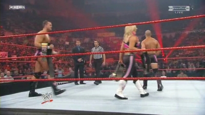 WWE_Over_The_Limit_2010_PPV_HDTV_XviD_Freak_pt1_WRESTLINGBAY_COM_avi_004125600.jpg