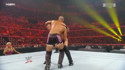 WWE_Over_The_Limit_2010_PPV_HDTV_XviD_Freak_pt1_WRESTLINGBAY_COM_avi_004315160.jpg