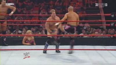 WWE_Over_The_Limit_2010_PPV_HDTV_XviD_Freak_pt1_WRESTLINGBAY_COM_avi_004422240.jpg