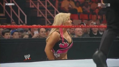 WWE_Over_The_Limit_2010_PPV_HDTV_XviD_Freak_pt1_WRESTLINGBAY_COM_avi_004441640.jpg