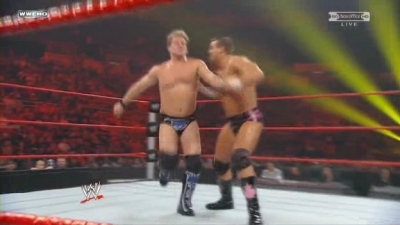 WWE_Over_The_Limit_2010_PPV_HDTV_XviD_Freak_pt1_WRESTLINGBAY_COM_avi_004445000.jpg