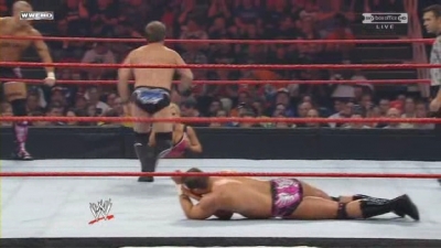 WWE_Over_The_Limit_2010_PPV_HDTV_XviD_Freak_pt1_WRESTLINGBAY_COM_avi_004455560.jpg