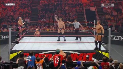 WWE_Over_The_Limit_2010_PPV_HDTV_XviD_Freak_pt1_WRESTLINGBAY_COM_avi_004477000.jpg