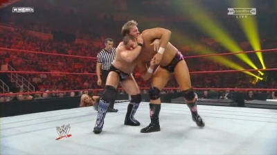WWE_Over_The_Limit_2010_PPV_HDTV_XviD_Freak_pt1_WRESTLINGBAY_COM_avi_004514880.jpg