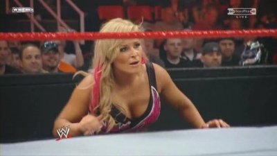 WWE_Over_The_Limit_2010_PPV_HDTV_XviD_Freak_pt1_WRESTLINGBAY_COM_avi_004581040.jpg