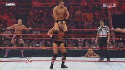 WWE_Over_The_Limit_2010_PPV_HDTV_XviD_Freak_pt1_WRESTLINGBAY_COM_avi_004599160.jpg