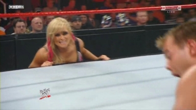 WWE_Over_The_Limit_2010_PPV_HDTV_XviD_Freak_pt1_WRESTLINGBAY_COM_avi_004614720.jpg