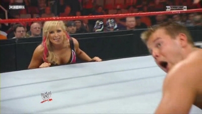 WWE_Over_The_Limit_2010_PPV_HDTV_XviD_Freak_pt1_WRESTLINGBAY_COM_avi_004614960.jpg