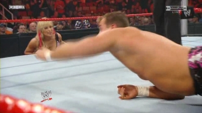 WWE_Over_The_Limit_2010_PPV_HDTV_XviD_Freak_pt1_WRESTLINGBAY_COM_avi_004616640.jpg