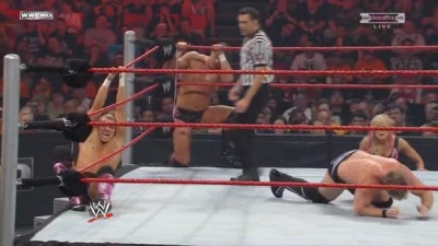 WWE_Over_The_Limit_2010_PPV_HDTV_XviD_Freak_pt1_WRESTLINGBAY_COM_avi_004697320.jpg