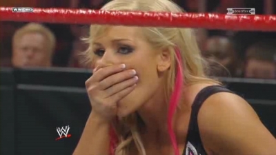 WWE_Over_The_Limit_2010_PPV_HDTV_XviD_Freak_pt1_WRESTLINGBAY_COM_avi_004707600.jpg